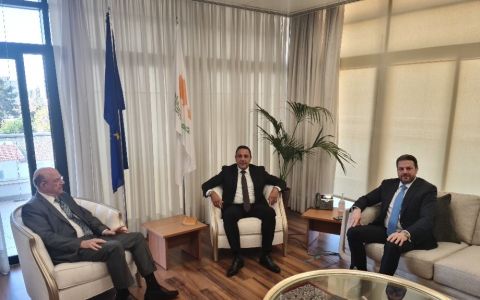 Συνάντηση Υπουργού Οικονομικών, κ. Μάκη Κεραυνού, με τον Προέδρο του Κυπριακού Συνδέσμου Διαχείρισης Ταμείων (CIFA), κ. Ανδρέα Γιασεμίδη